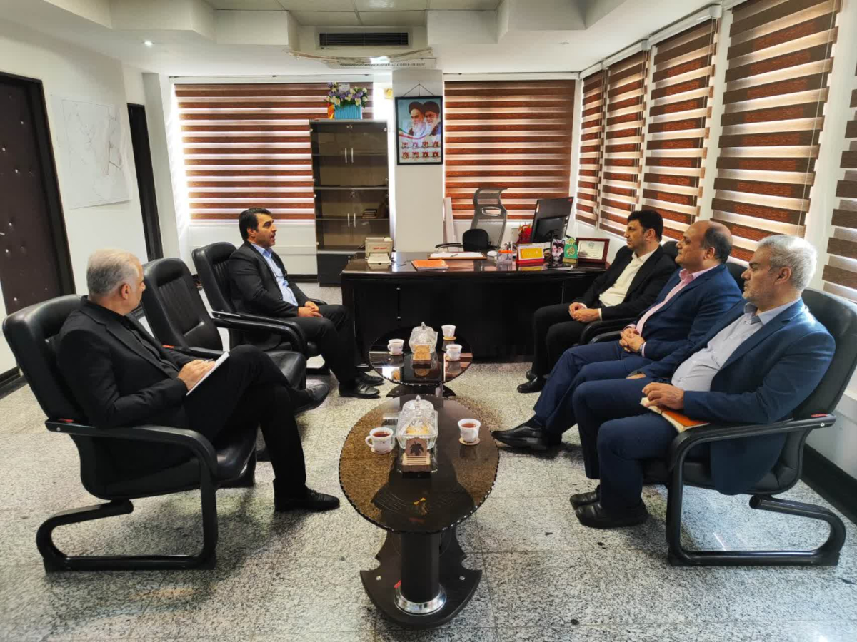 تأکید معاون شهردار قم بر اصلاح فرآیندها و یکپارچه‌سازی سامانه‌ها در مدیریت شهری